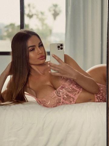 Ульяна Аппетитная Блондинка фото 3